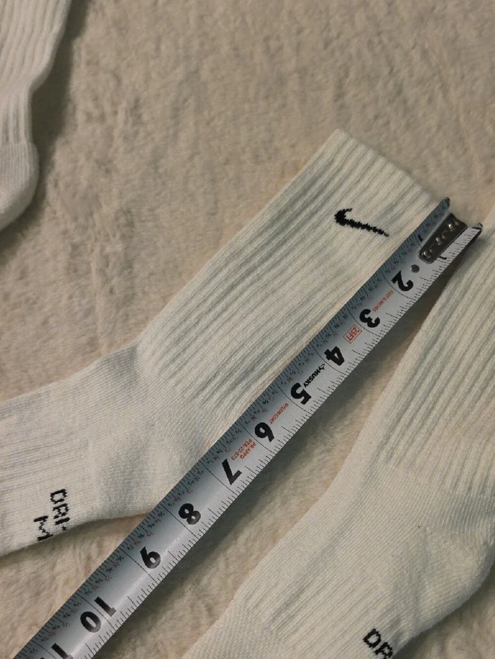 Nike Boys 2 Pairs Medium Size White Crew Athletic Socks with Black Swoosh